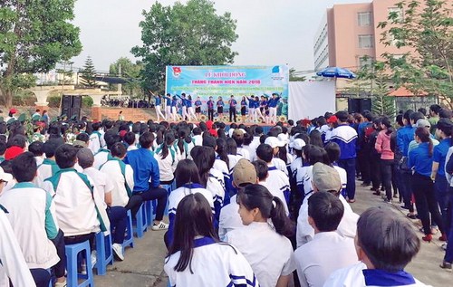 Hơn 500 đoàn viên thanh niên huyện Ngọc Hồi tham gia hưởng ứng các hoạt động khởi động Tháng Thanh niên 2018